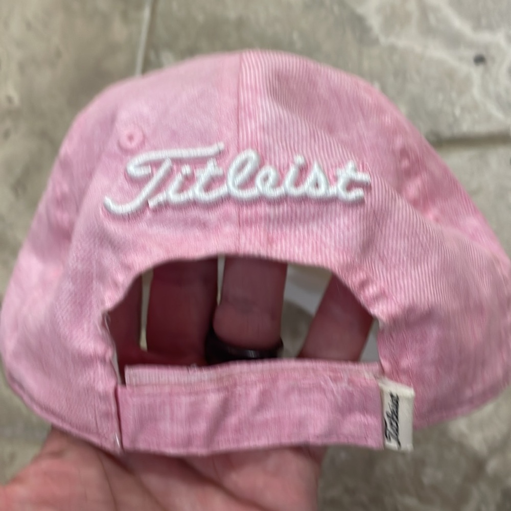 Titleist Cap Hat Women's Golf Pink Ribbon Pink Strapback - Picture 4 of 9
